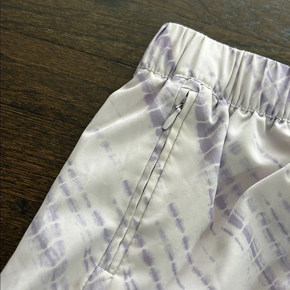Gap Fit Girls Purple and White Active Shorts Size Medium